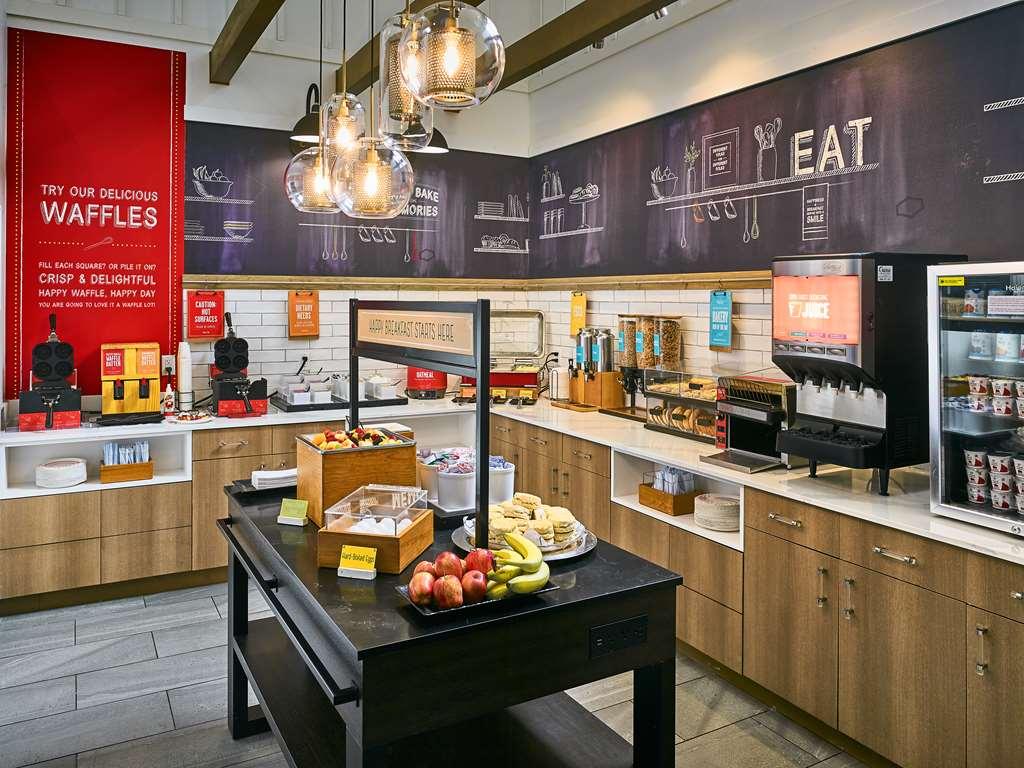 Hampton Inn Гетлинбург Ресторант снимка
